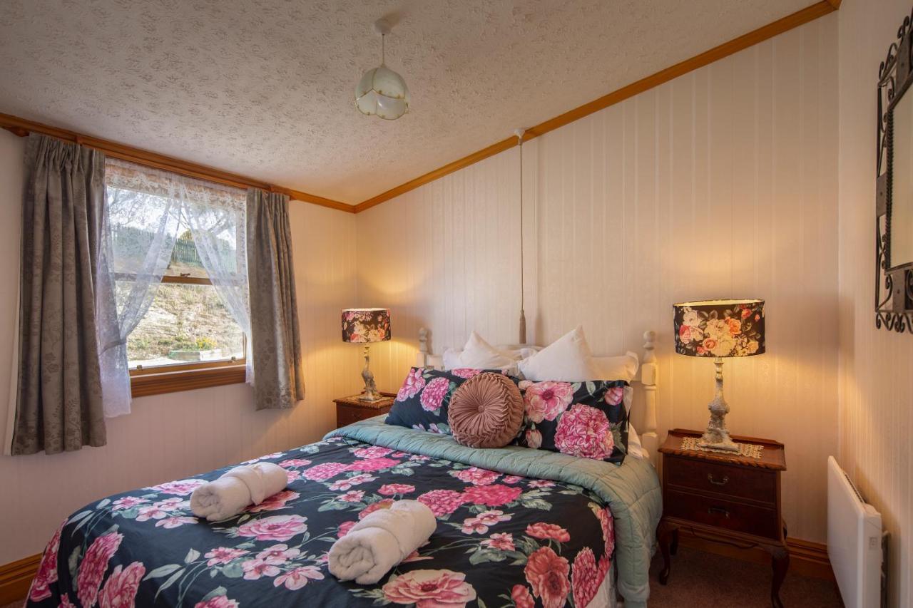 Settlers Cottage Motel Arrowtown Ngoại thất bức ảnh