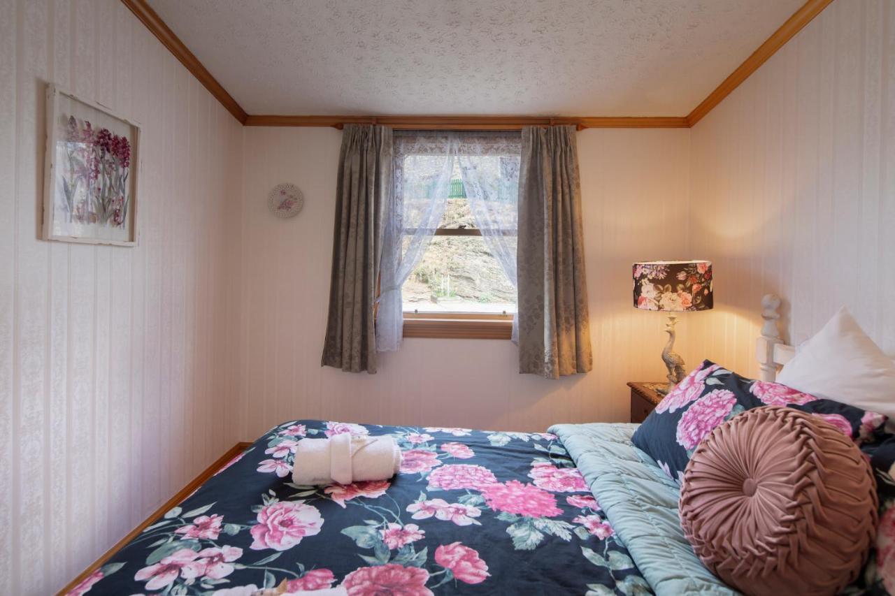 Settlers Cottage Motel Arrowtown Ngoại thất bức ảnh