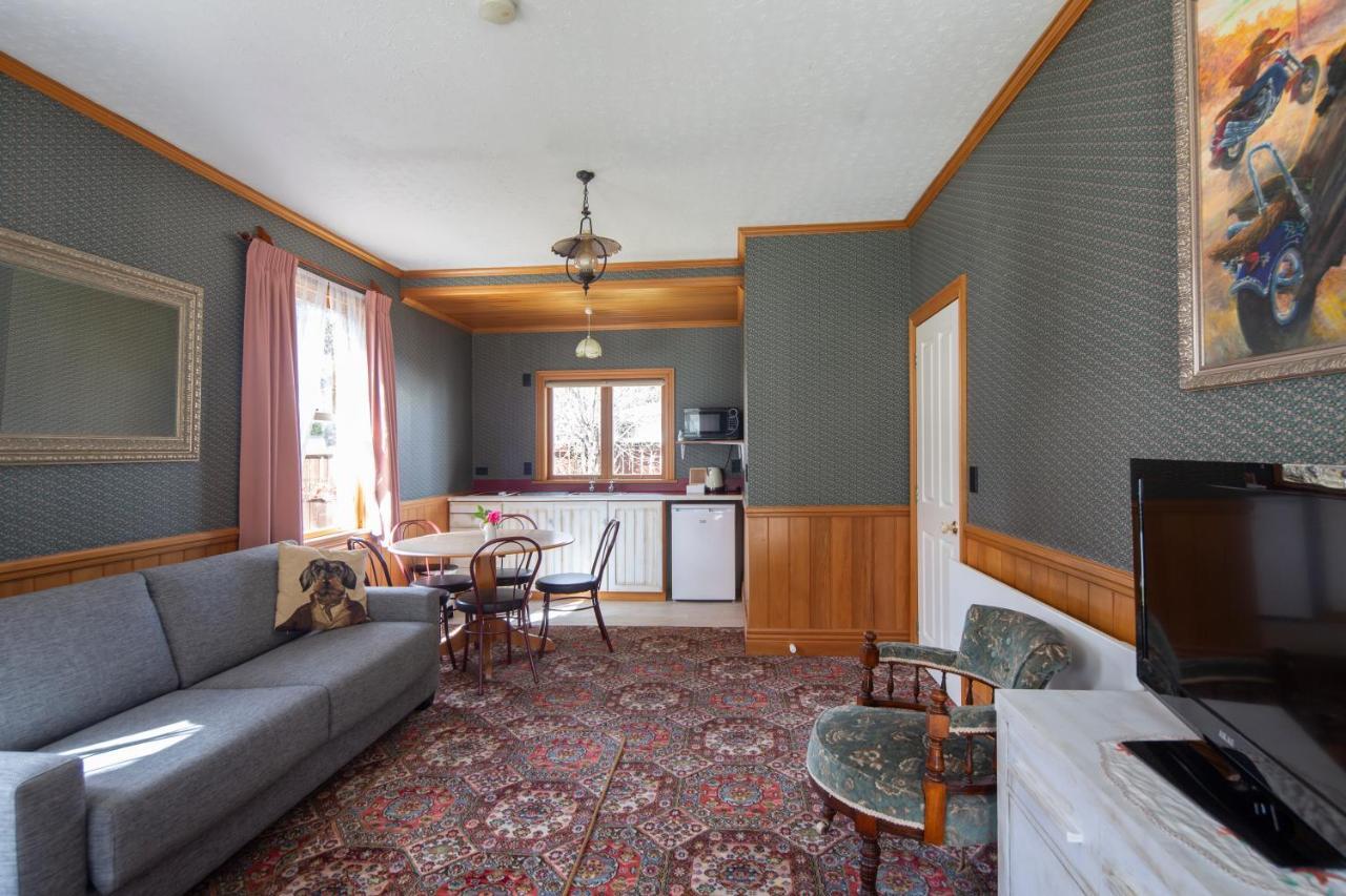 Settlers Cottage Motel Arrowtown Ngoại thất bức ảnh